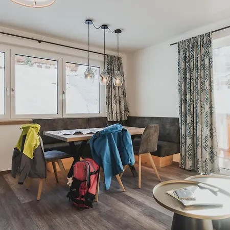 3 Raum Typ Hochsailer By Interhome דירה